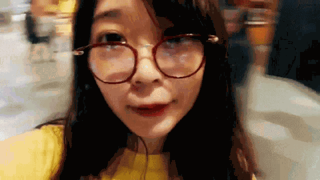 Moominchan Luna Lorrain GIF