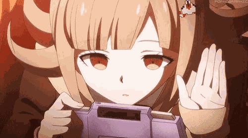 Nanami Waving GIF
