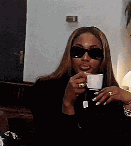 Naomi Campbell 2000s GIF