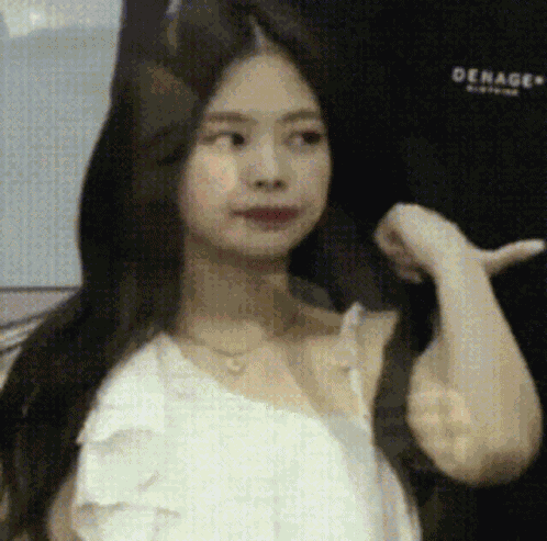 Needyforlalisa Nia GIF