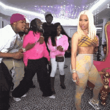Nicki Minaj Barbiaminaj GIF