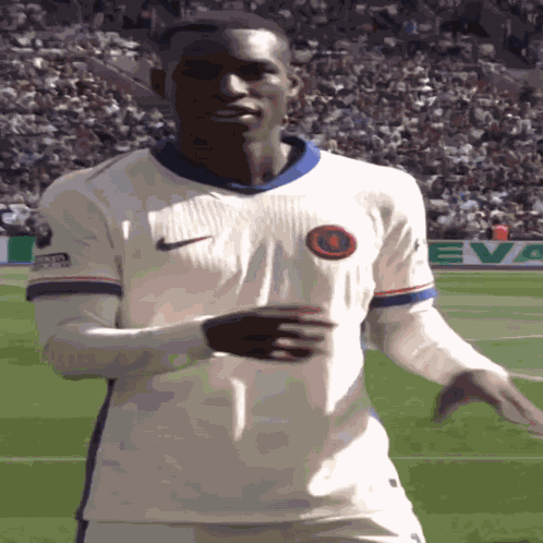 Nicolas Jackson Nicolas GIF