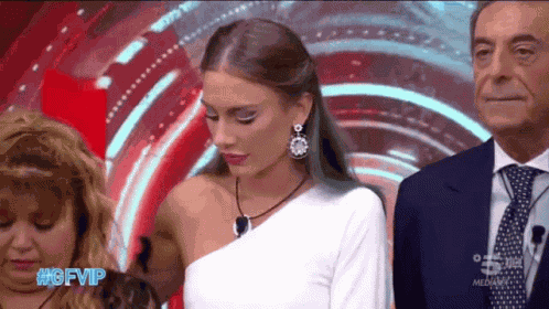 Nikita Pelizon Grande Fratello Vip GIF