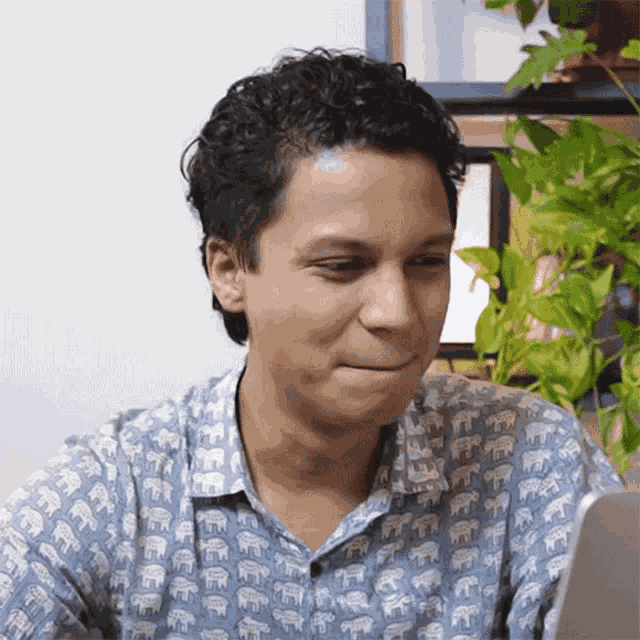 Nodding Vishal GIF