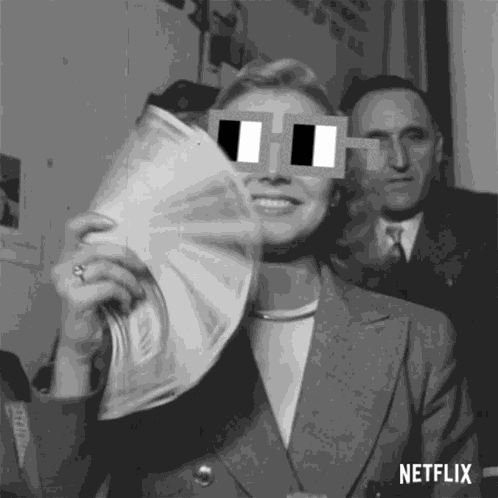 Nouns Nounish GIF