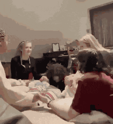 Papichulos Praying GIF