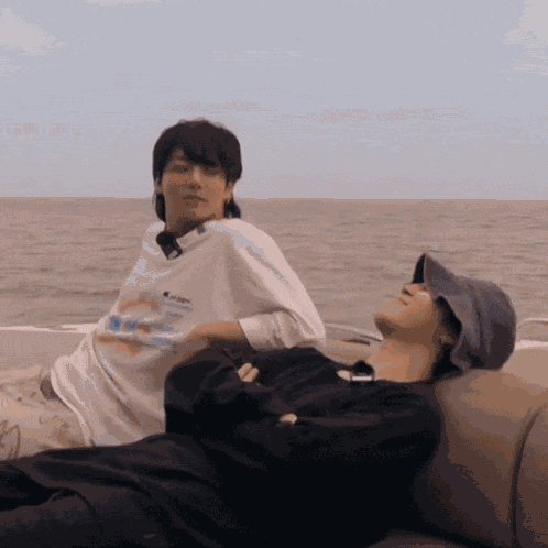 Park Jimin Jeon Jungkook GIF