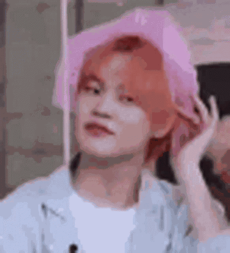 Pianistchenle Nct Dream Zhong Chenle Tucks Hair Behind Ear Flirt Flirty Pretty GIF