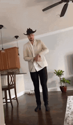 Pio Dance GIF