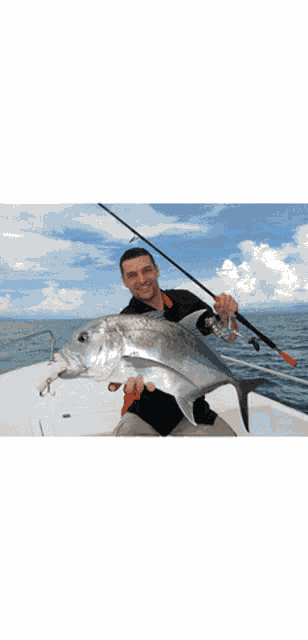 Private Overnight Reef Fishing Fishing Charters Whitsundays GIF