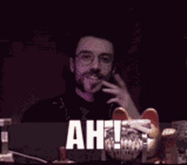Reaction Twitch GIF