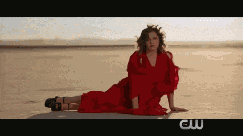 Rebecca Bunch Pose GIF