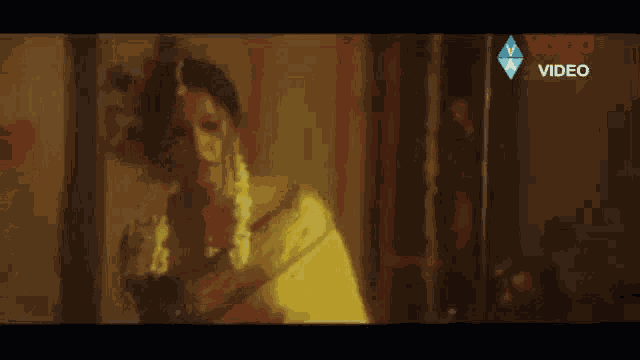 Rendu Anushka Danger GIF