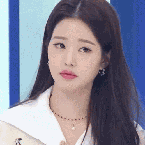 Renezhuo Wonyoung GIF