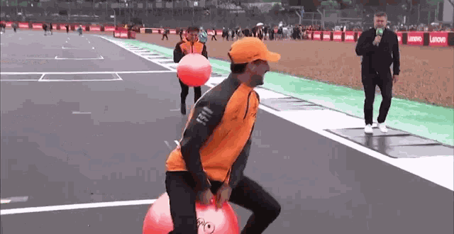 Ricciardo Lando GIF