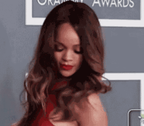 Rihanna Riri GIF