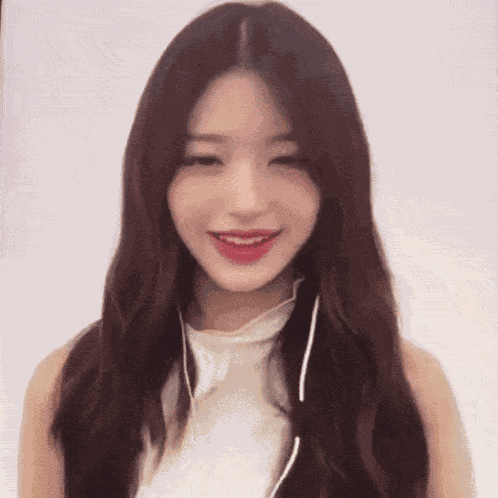 Rkivejn Wonyoung GIF