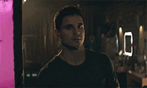 Robbie Amell Gif GIF