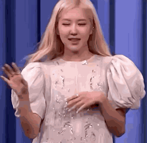 Rosè Flirting Stan Twt GIF