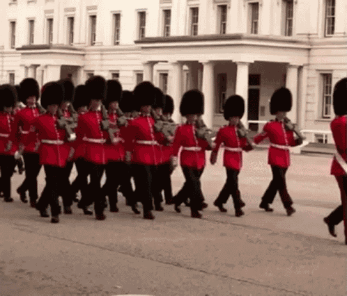 Royal Queen GIF