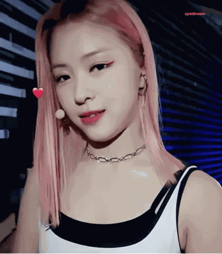 Ryujin Itzy GIF