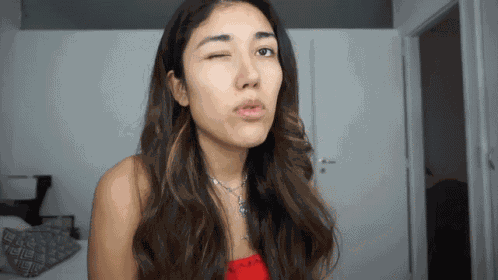 Sacar La Lengua Guiño GIF