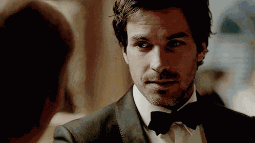 Santiago Cabrera Darius Tanz GIF