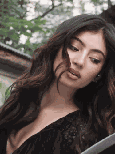 Sara Arjun Pretty GIF