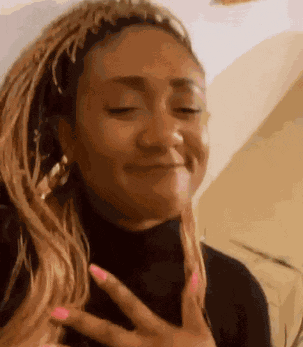 Saraline Sarahaline GIF