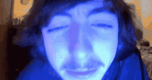 Schmuckulum Nolan GIF