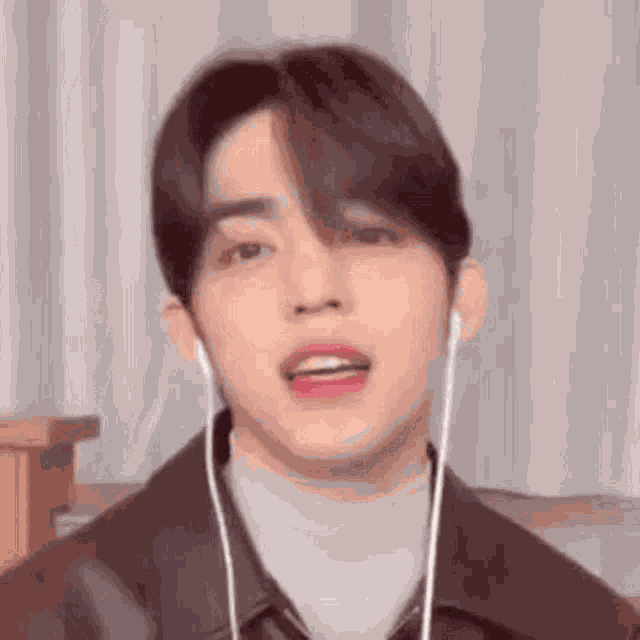 Scoupsgenre Seventeen GIF