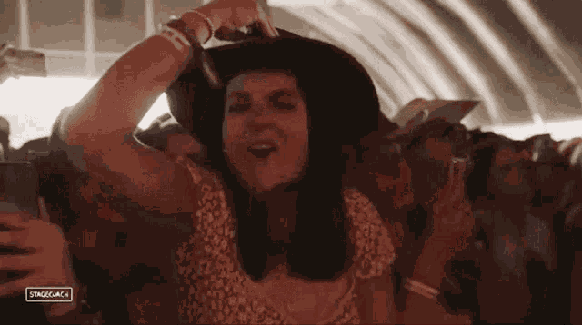 Scream Stagecoach GIF