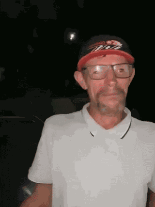Se Eu Sou Pobre Não Ri GIF