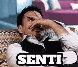 Senti Basta Ascoltami Non Ce La Faccio Più Hai Rotto Ascolta Impossibile Che Palle Troppo GIF