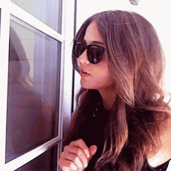 Shelley Hennig GIF