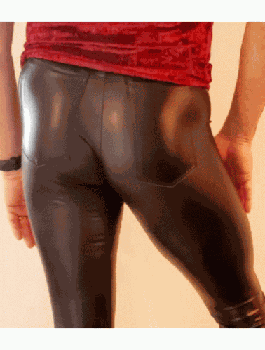 Skinny Jeans Butt GIF