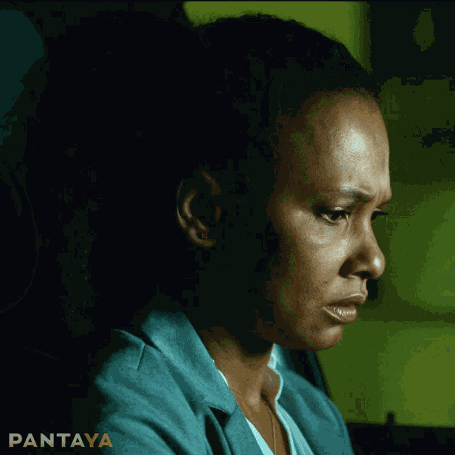 Sorprendida Malayerva GIF