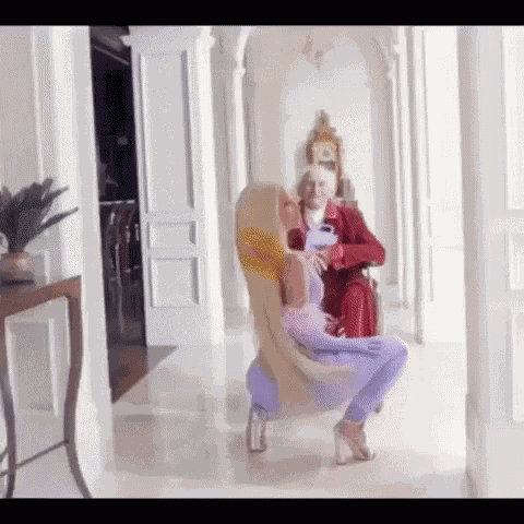 Started Iggy Azalea GIF