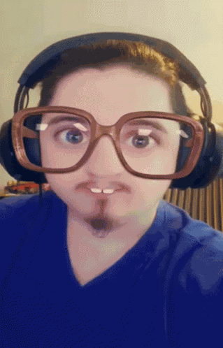 Streamer Twitch GIF