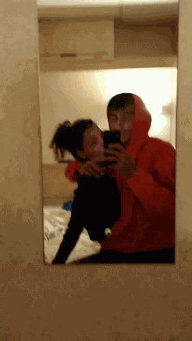 Summer Love Couple GIF