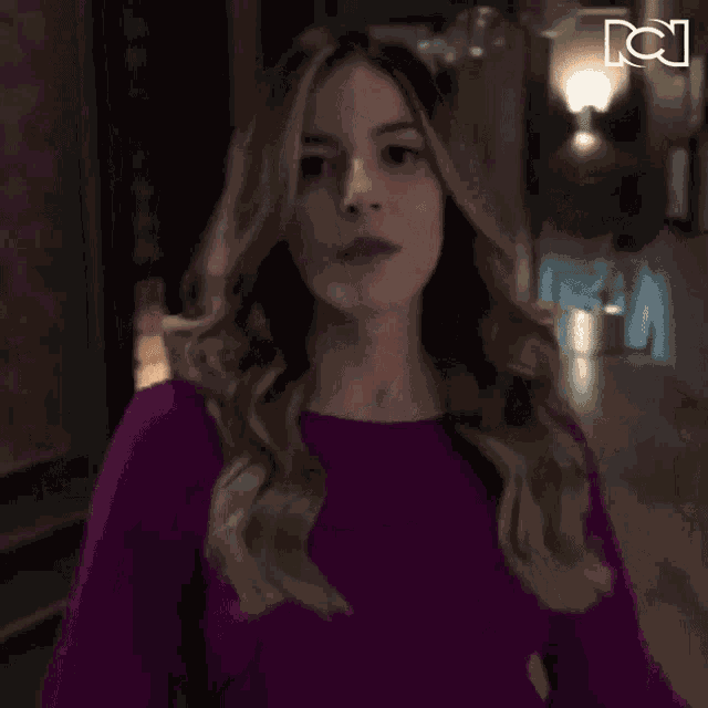 Suspirar Vivian Roldan GIF