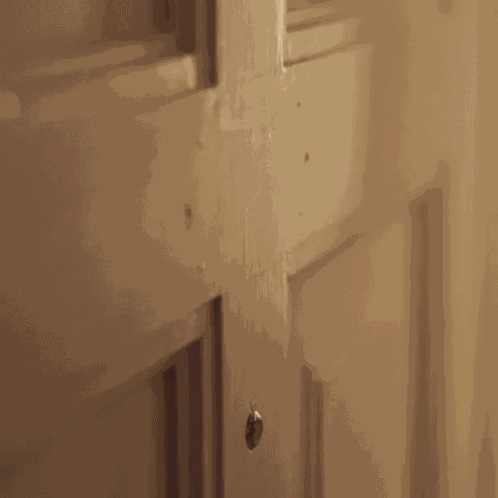 Sydbank Knock Knock GIF