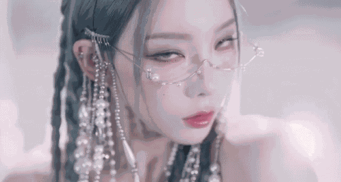 Taeyeon Kpop GIF
