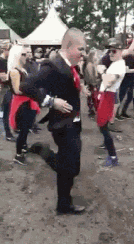 Tanze Dance Moves GIF
