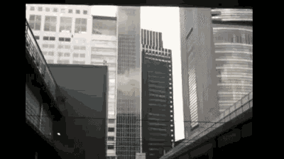 Temblor En Japon GIF