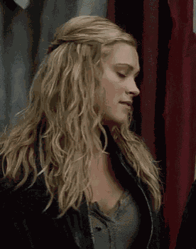 The100 Clarke GIF
