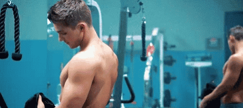 Theo Raeken Shirtless GIF