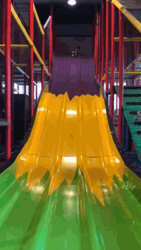 Toboggan Enfant GIF