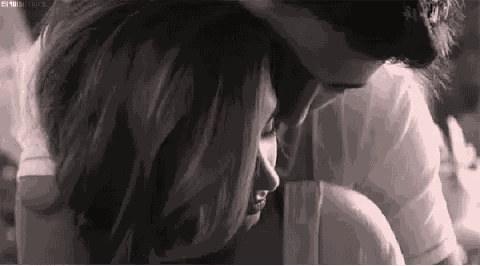Toi & Moi GIF