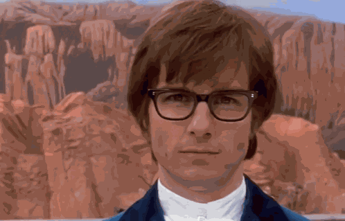 Tom Cruise Austin Powers GIF